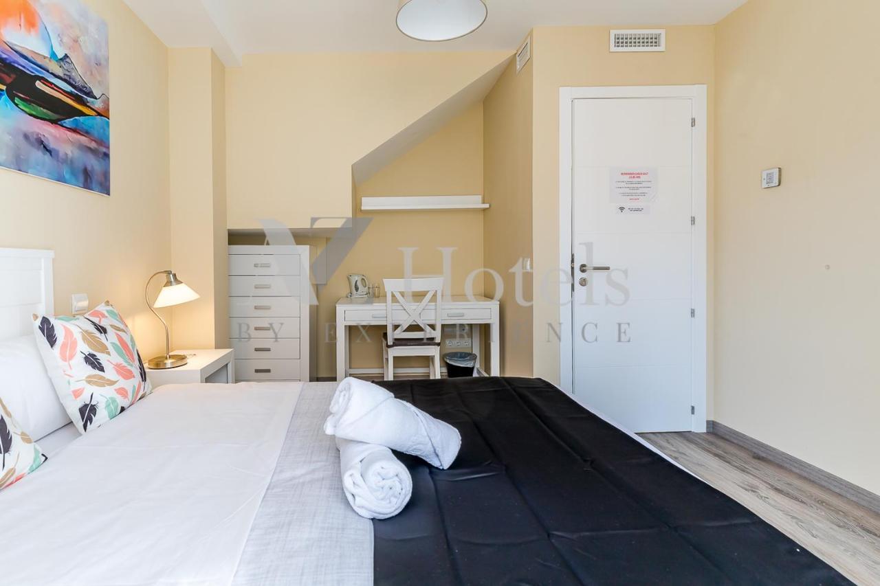 Ayz Villegas - Auto Check-In Property Madrid Exterior photo