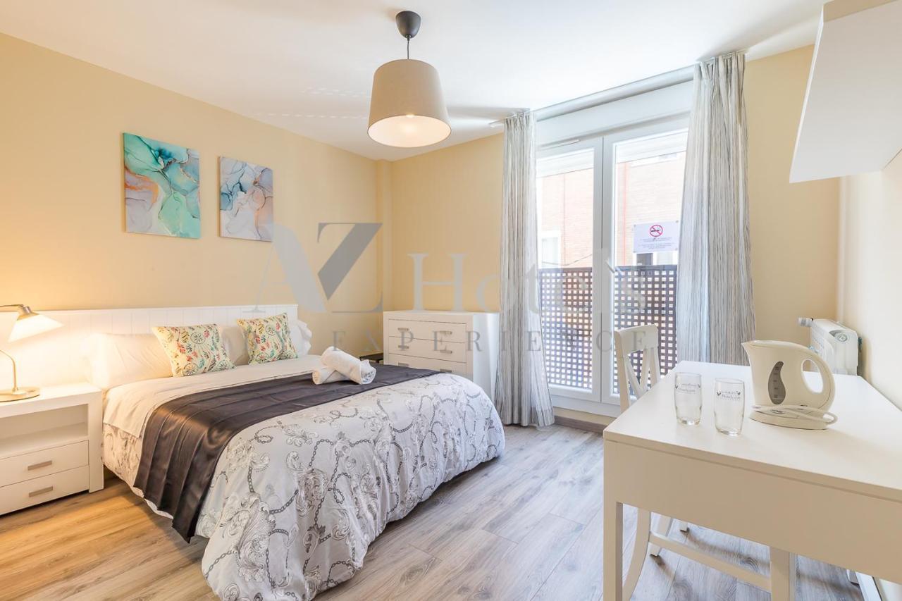 Ayz Villegas - Auto Check-In Property Madrid Exterior photo